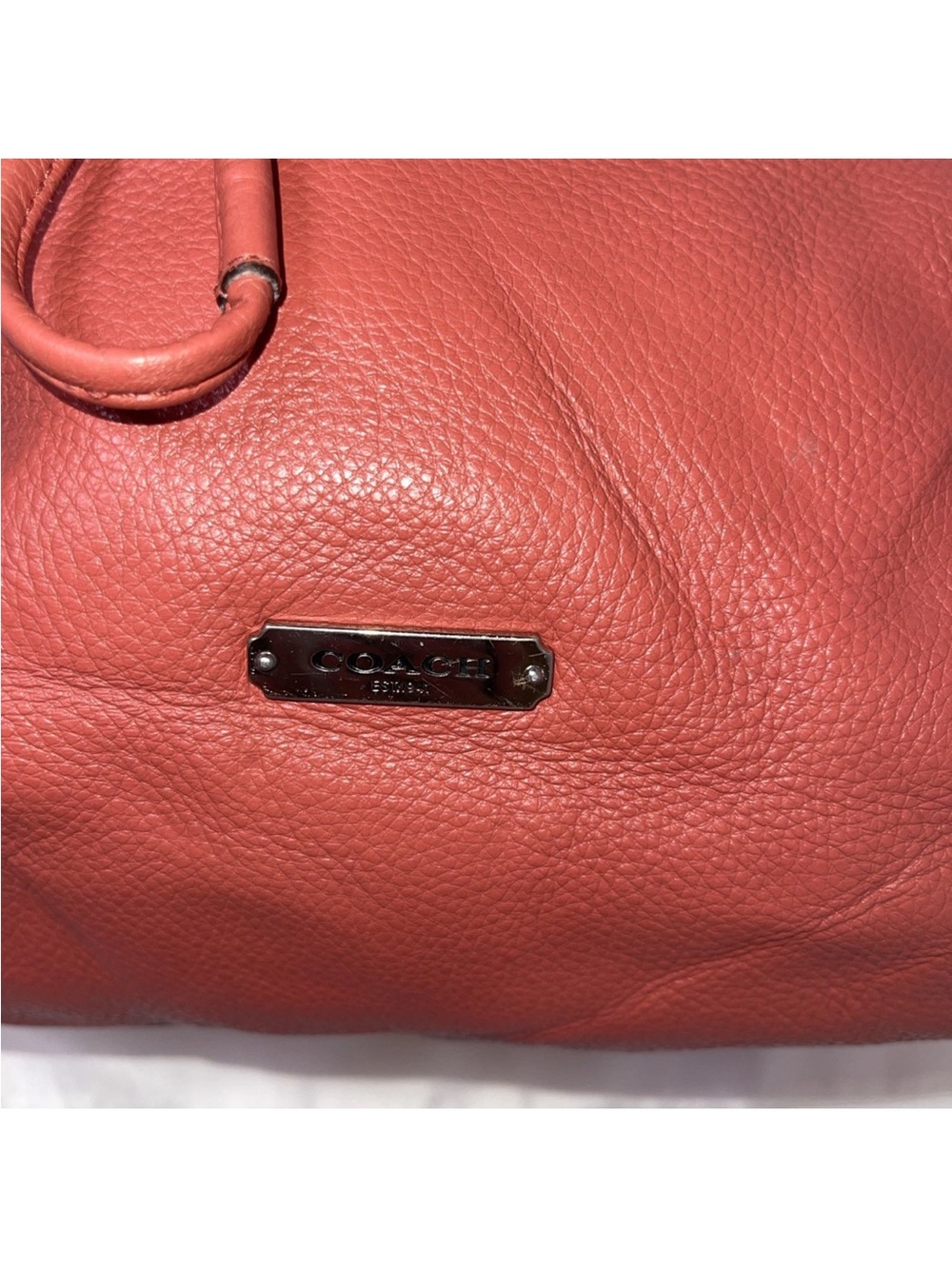 VTG Coach Avery F27003 Coral Leather Drawstring Crossbody Shoulder Bag AUTHENTIC - Picture 2 of 15